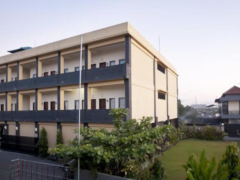 Pondok Taman 828 Hotel Denpasar  Ngoại thất bức ảnh